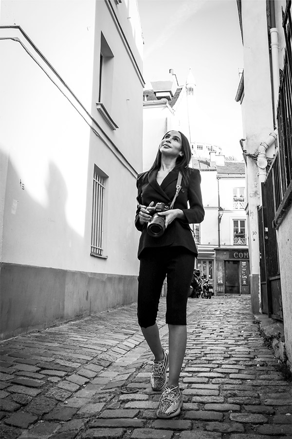 Tailleurs sur-mesure Femme LILAR Paris - Sandrine Rocher Derichebourg créatrice de mode - Rue Saint-Honoré Paris